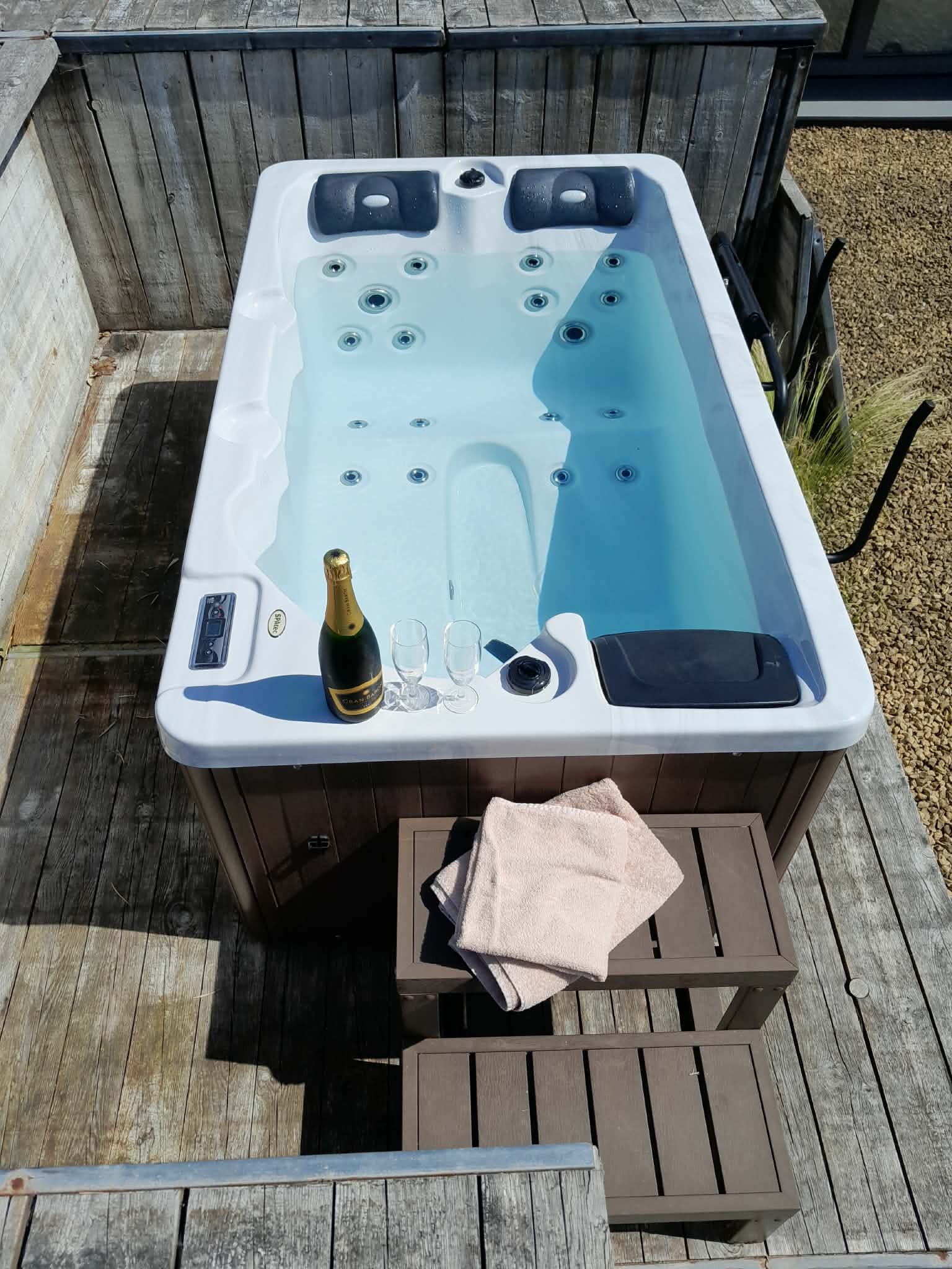 Jacuzzi
