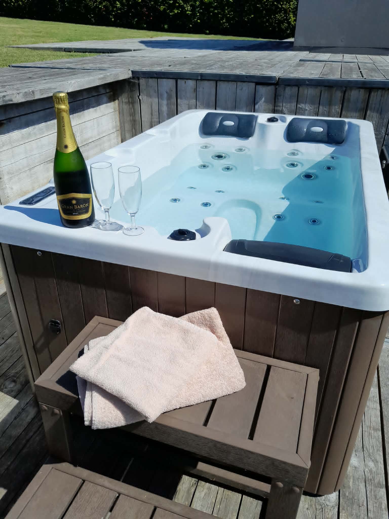 Jacuzzi2